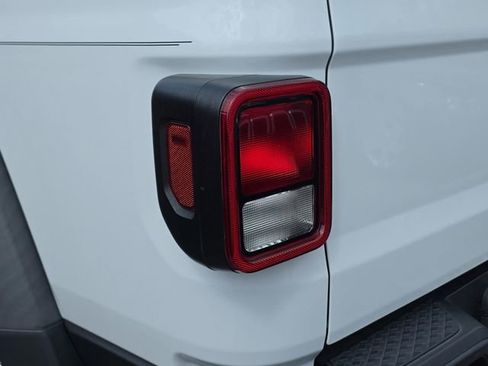 Certified 2021 Jeep Gladiator Mojave w/ Cold Weather Group image 10