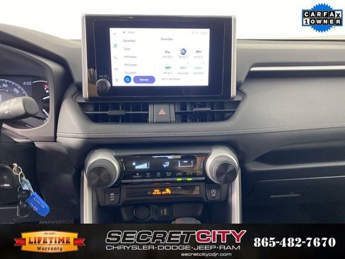 Used 2025 Toyota RAV4 LE image 20