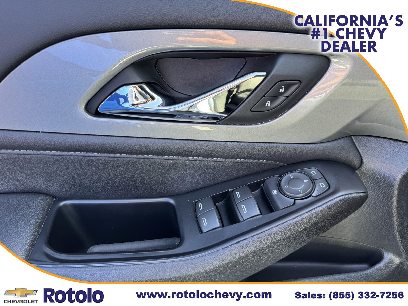Used 2023 Chevrolet Traverse LT FWD image 19