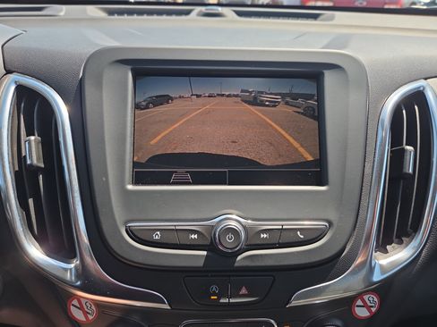 Used 2024 Chevrolet Equinox LT image 15