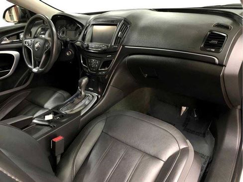 Used 2017 Buick Regal FWD image 50