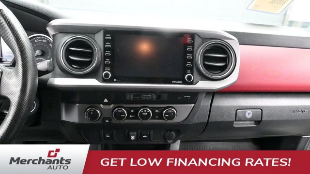 Used 2022 Toyota Tacoma SR5 AWD/4WD image 23