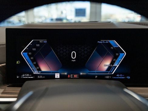 New 2026 BMW X5 xDrive50e image 32