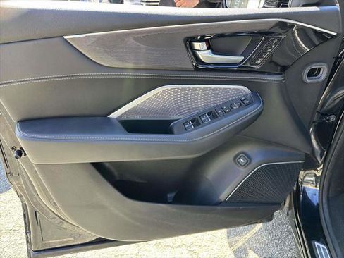 Used 2023 Acura MDX Advance Package image 18