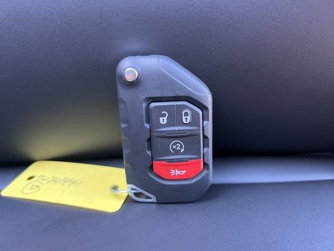 New 2026 Jeep Wrangler Unlimited Rubicon image 29