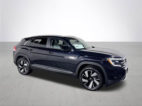New 2026 Volkswagen Atlas Cross Sport SEL image 4