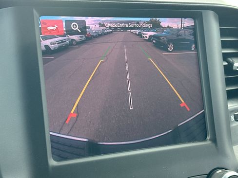 Used 2024 RAM 2500 Big Horn w/ Bed Utility Group image 18