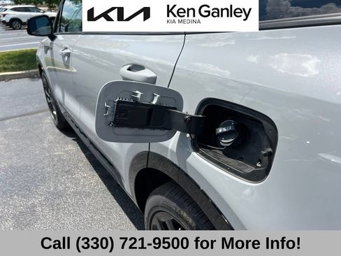 Certified 2023 Kia Sorento SX FWD image 52