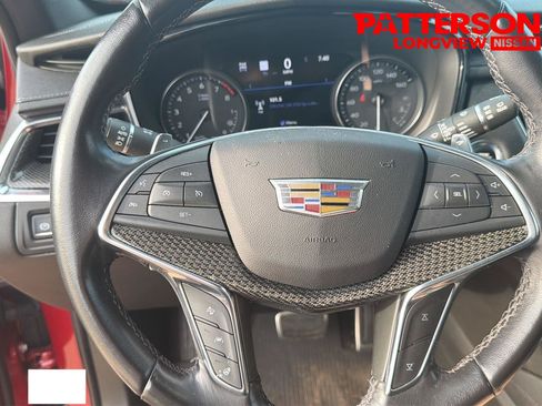 Used 2022 Cadillac XT5 Sportv w/ Technology Package AWD/4WD image 16