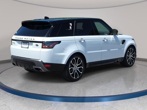Certified 2022 Land Rover Range Rover Sport HSE Silver Edition image 5