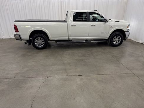 Used 2022 RAM 3500 Laramie image 32