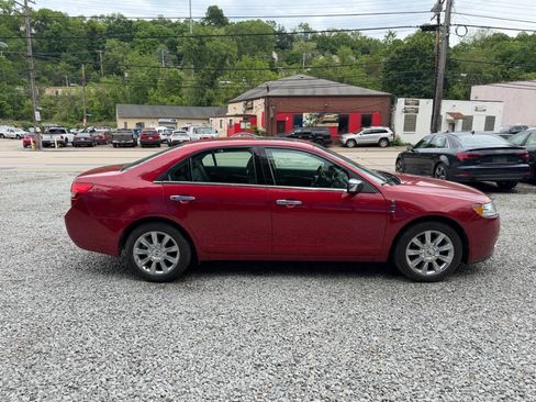 Used 2010 Lincoln MKZ FWD image 7