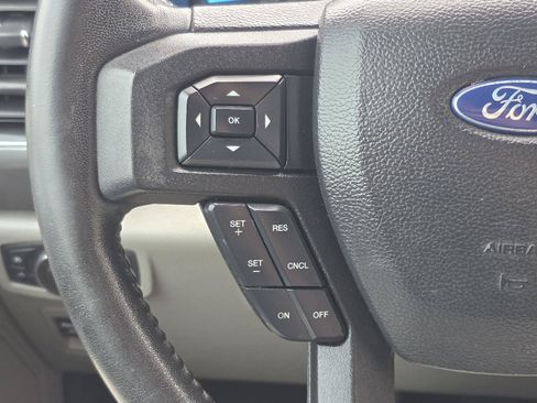 Used 2019 Ford F150 XLT w/ Equipment Group 302A Luxury RWD image 13