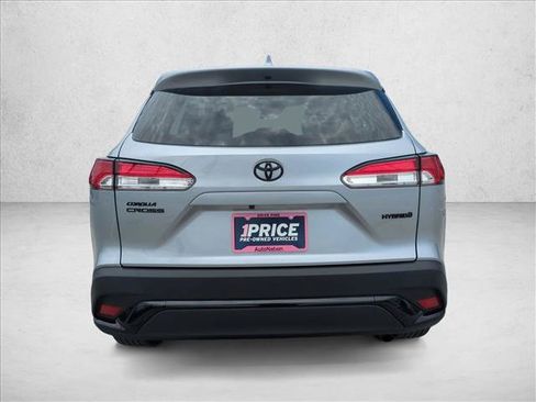 Used 2024 Toyota Corolla Cross AWD Hybrid image 7