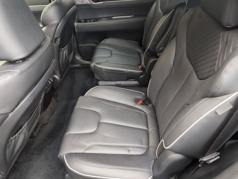 Used 2023 Hyundai Palisade SEL w/ Premium Package image 30