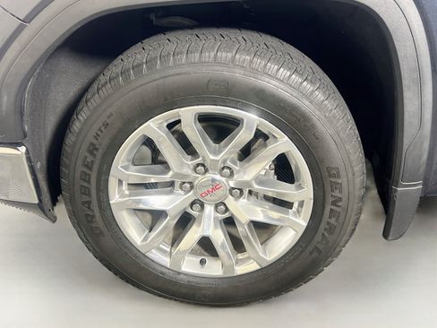 Used 2021 GMC Sierra 1500 SLT w/ SLT Premium Package RWD image 12