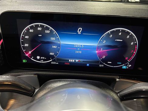 Certified 2026 Mercedes-Benz GLB 250 4MATIC image 32