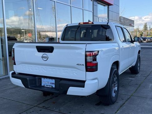 New 2026 Nissan Frontier SV w/ SV Convenience Package AWD/4WD image 7