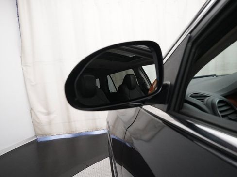 Used 2010 Buick Enclave CXL image 26