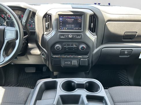 Used 2026 Chevrolet Silverado 1500 Custom AWD/4WD image 31
