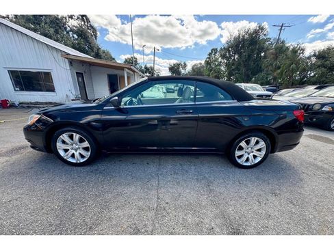 Used 2012 Chrysler 200 Touring image 13