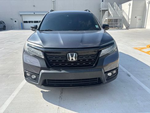 Used 2019 Honda Passport Elite image 2