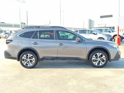 Used 2021 Subaru Outback Limited XT w/ Popular Package #2 AWD/4WD image 7