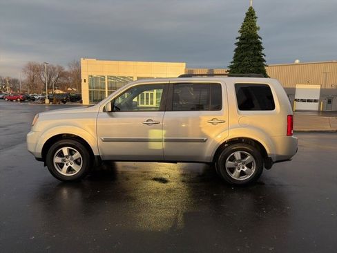 Used 2011 Honda Pilot EX image 4