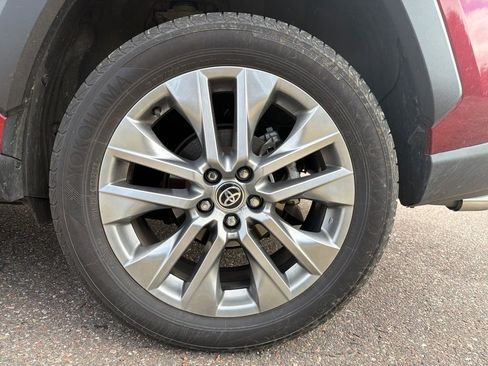 Used 2024 Toyota RAV4 Limited w/ Advanced Technology Package AWD/4WD image 8