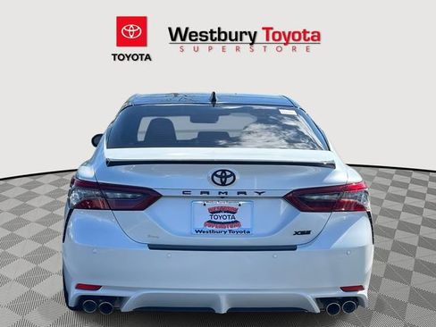 Used 2024 Toyota Camry XSE w/ Navigation Package image 7