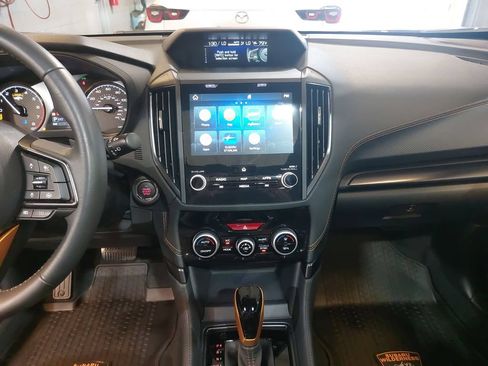 Certified 2025 Subaru Forester Wilderness w/ Convenience Package AWD/4WD image 21