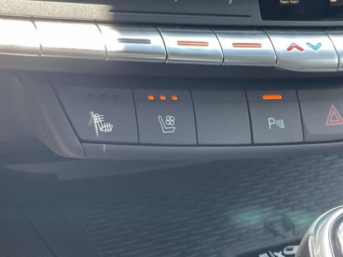 New 2025 Cadillac CT4 V image 29