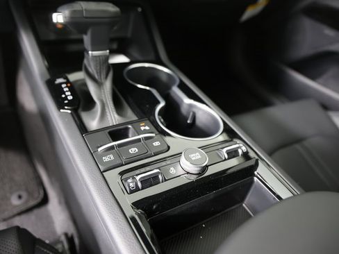 New 2026 Kia K5 EX image 21