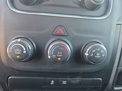 Used 2017 RAM 1500 4x4 Crew Cab w/ Protection Group image 26