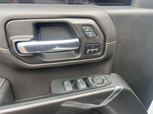 Used 2023 GMC Sierra 2500 AT4 w/ AT4 Premium Plus Package image 20