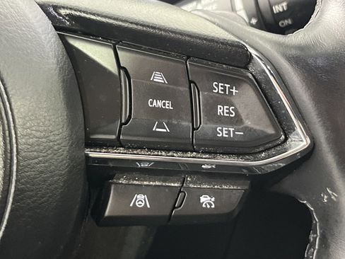 Used 2023 MAZDA CX-5 Signature image 18