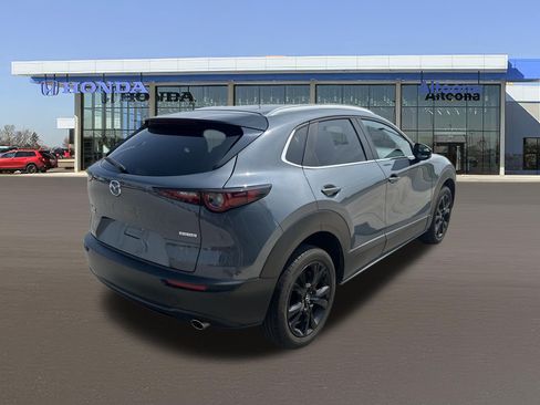 Used 2024 MAZDA CX-30 AWD 2.5 S w/ Preferred Package image 4