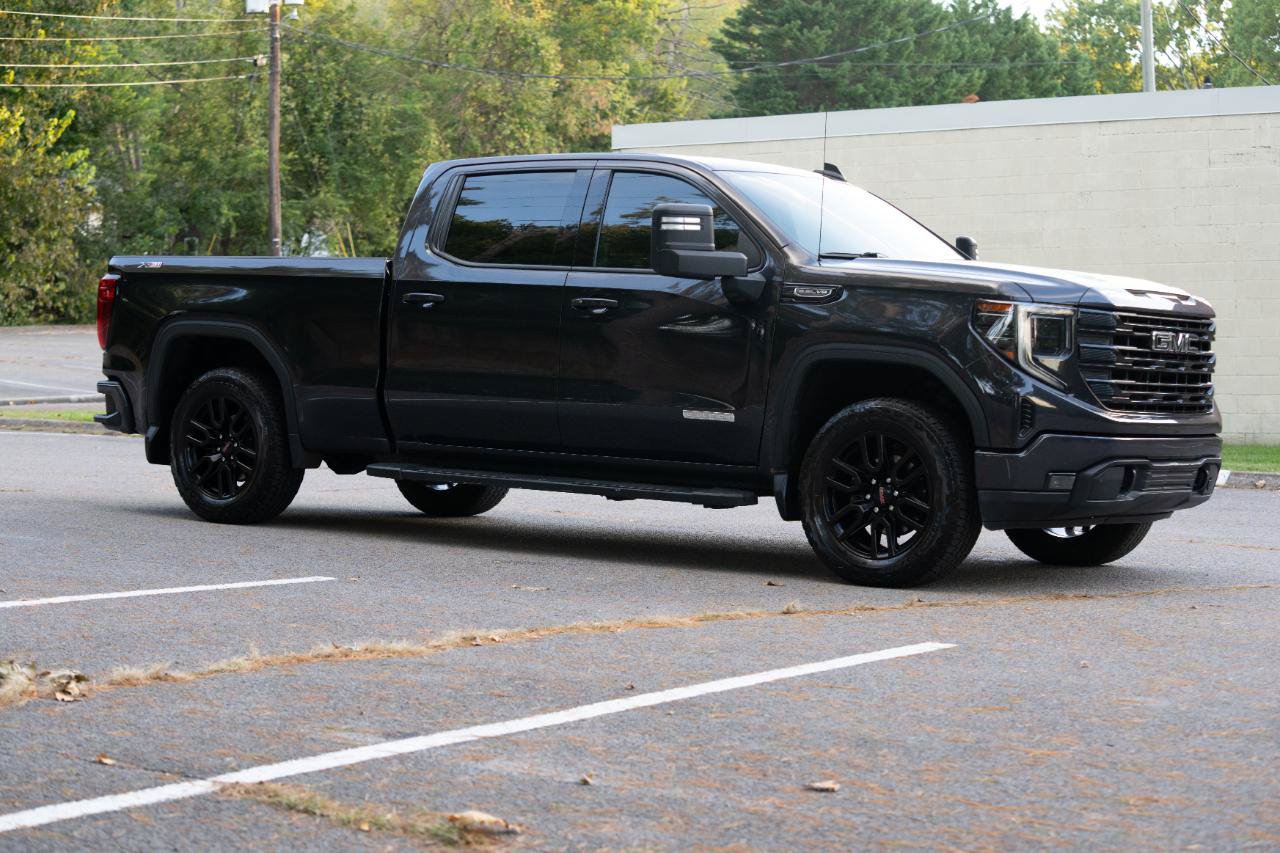 Used 2022 GMC Sierra 1500 Elevation AWD/4WD image 12
