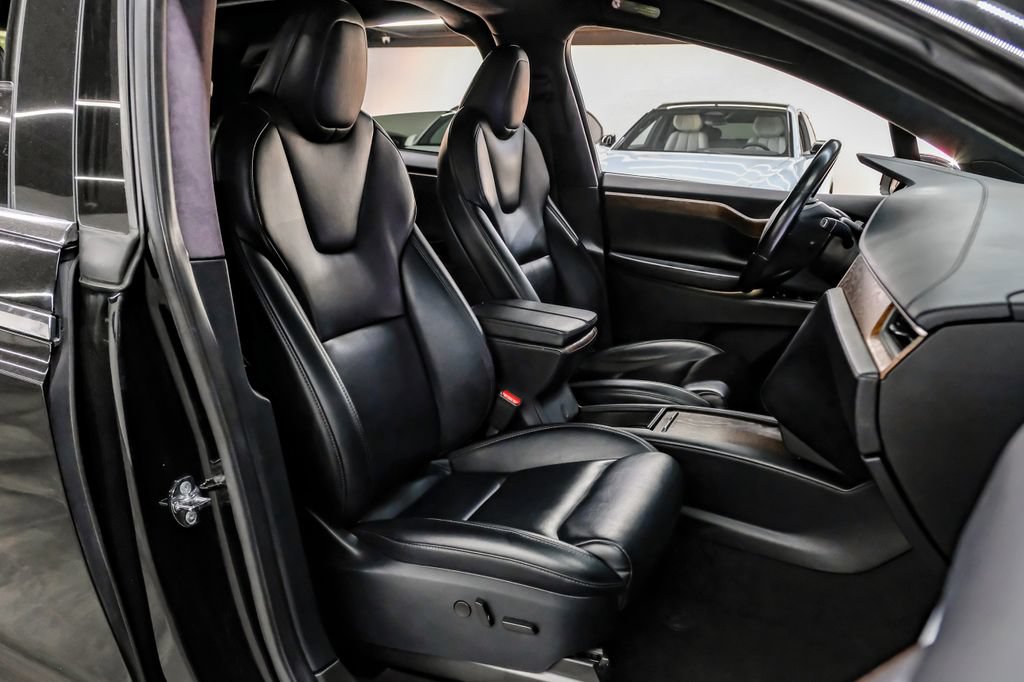 Used 2020 Tesla Model X Long Range AWD/4WD image 37
