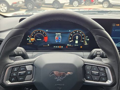 Used 2024 Ford Mustang GT Premium RWD image 37