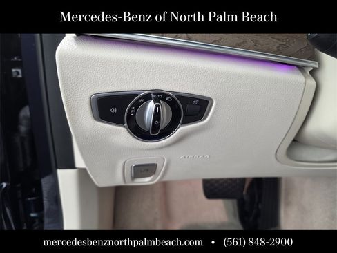 Used 2020 Mercedes-Benz E 350 4MATIC Sedan image 27