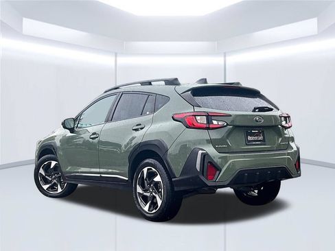 Used 2024 Subaru Crosstrek 2.5i Limited w/ Crosstrek Mirror Package AWD/4WD image 13