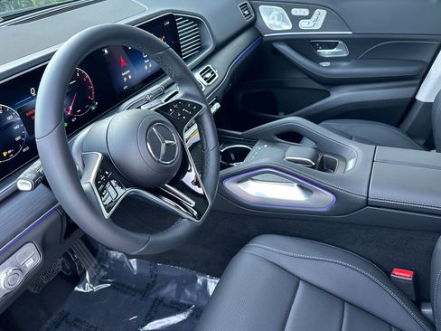 New 2026 Mercedes-Benz GLE 450 4MATIC image 10