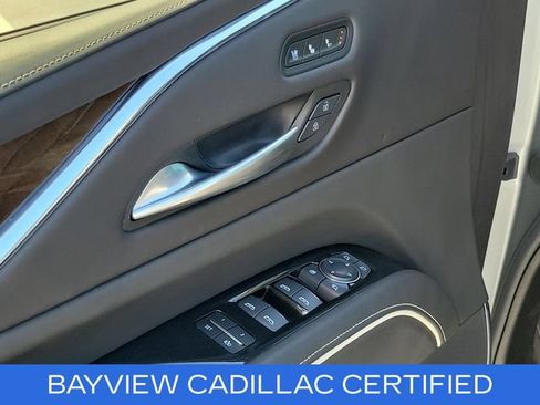 Used 2024 Cadillac Escalade Sport Platinum w/ LPO, ONYX Package AWD/4WD image 28