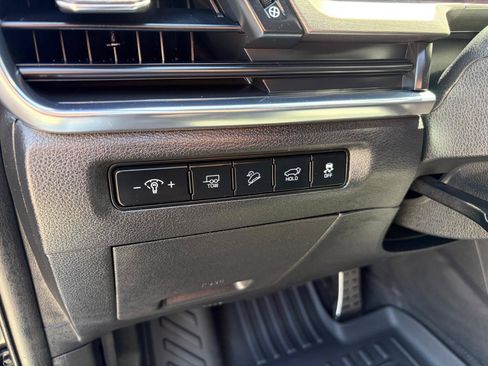 Used 2023 Kia Telluride SX Prestige X-Line AWD/4WD image 16