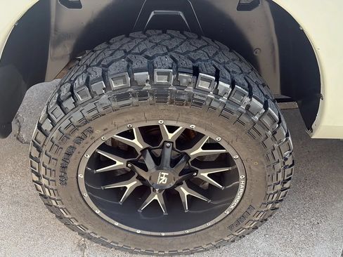 Used 2017 RAM 1500 Limited AWD/4WD image 16