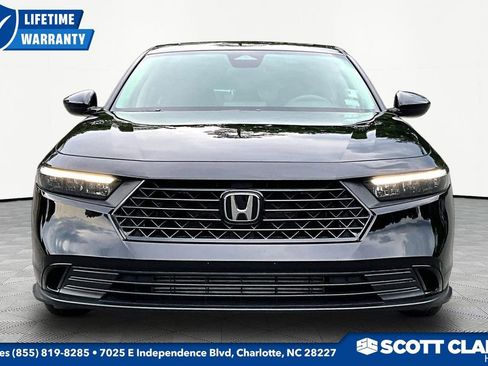 Used 2024 Honda Accord EX image 2