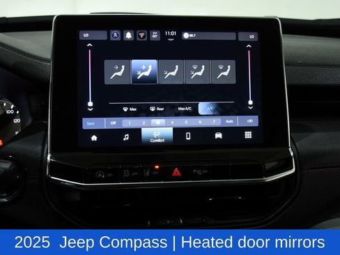 Used 2025 Jeep Compass Trailhawk AWD/4WD image 18