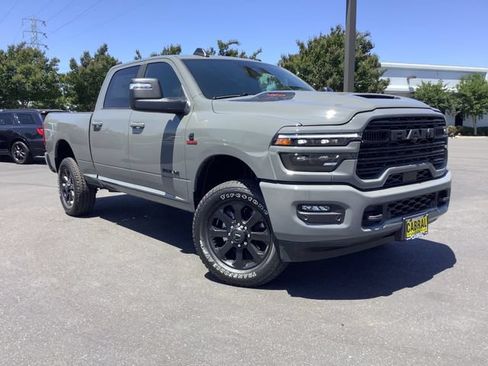 New 2026 RAM 2500 Laramie w/ Night Edition AWD/4WD image 2