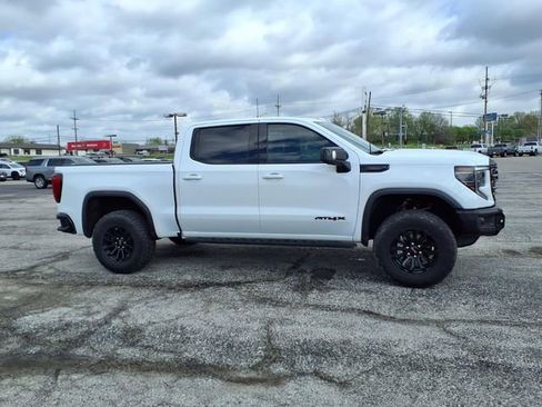 Used 2023 GMC Sierra 1500 AT4X AWD/4WD image 12